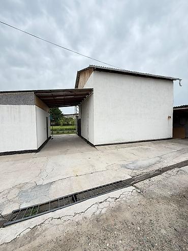 Продажа коттеджей и домов: 5 и более комнат, 80 м², 7 соток, Бишкек — 14