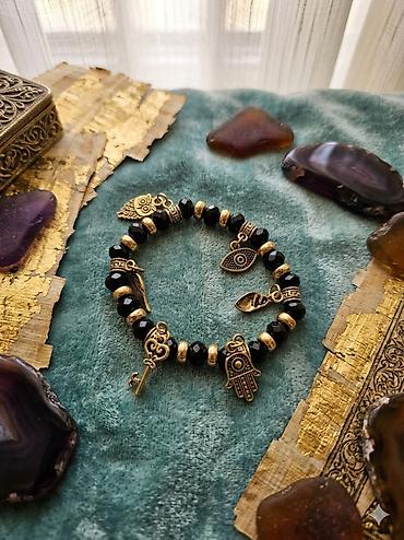 Bilərziklər: Bilərzik, Ünvandan götürmə — 1