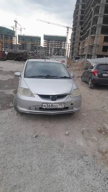 авто бу в рассрочку от частного лица: Honda Fit Aria: 2004 г., 1.5 л, Вариатор, Бензин, Седан