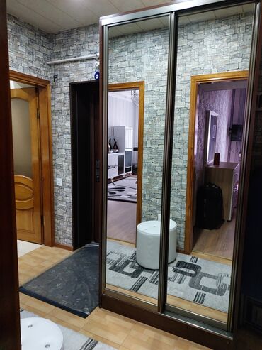 Uzunmüddətli kirayə mənzillər: Ev yeni təmirlidir. İstilik sistemi kombi var. Yasayis ucun butun — 9