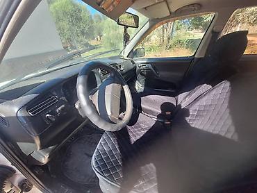 Унаа сатуу: Volkswagen Golf: 1996 г., 1.6 л, Кол менен иштөөчү, Бензин, Хетчбек — 4