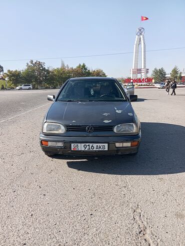 с4 2 0: Volkswagen Golf: 1993 г., 1.6 л, Механика, Бензин, Хетчбек