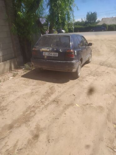 бардачок пассат б5: Volkswagen Golf: 1997 г., 2 л, Механика, Бензин, Хэтчбэк