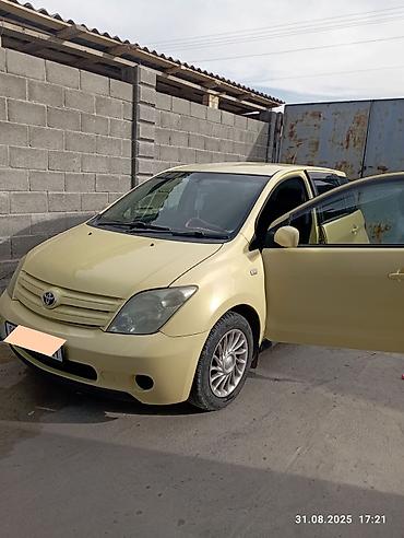 на тойота ист: Toyota Ist: 2003 г., 1.5 л, Автомат, Бензин, Хэтчбэк — 2