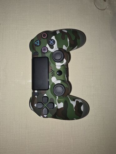 Другие игры и приставки: PlayStation 4 dualshock 45 azna alınıb kompüter ve telefonda yoxlayıb
