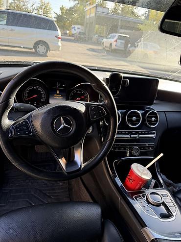mercedes c300: Mercedes-Benz C-Class: 2018 г., 2 л, Автомат, Седан — 3