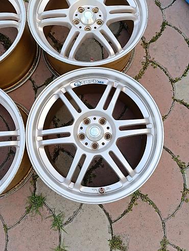 Диски: Литые Диски R 17 Комплект, отверстий - 5, Б/у at lalafo.kg — 6 Диски: Литые Диски R 17 Комплект, отверстий - 5, Б/у — 6
