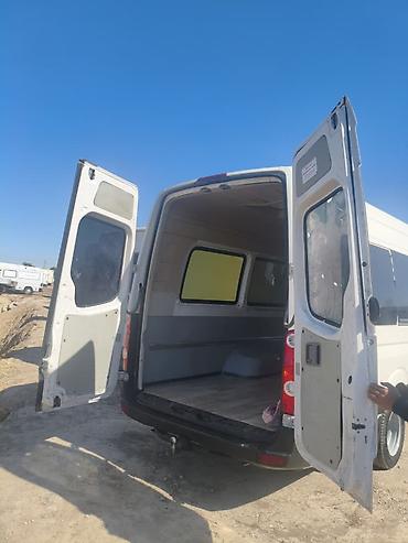 прес подборщик фахр: Volkswagen Crafter: 2011 г., 2.7 л, Механика, Дизель, Бус — 10