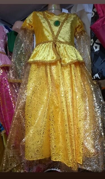 Paltar tikişi: Milli geyimlərin sifarişi qəbul edilir. Kirayə verilmir yalnız — 14