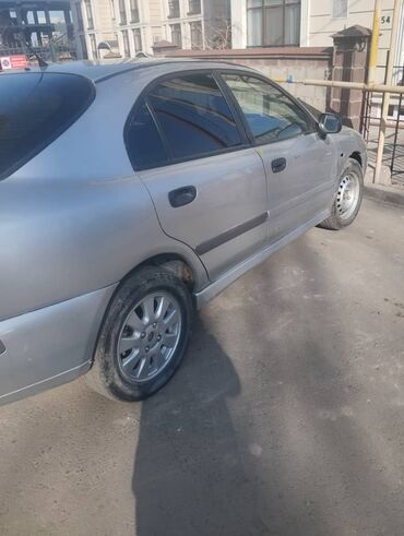 Mitsubishi: Mitsubishi Carisma: 2000 г., 1.8 л, Бензин