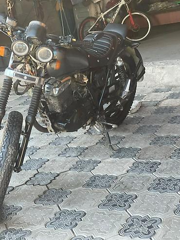 super soco: Классический мотоцикл Suzuki, 250 куб. см, Бензин, Взрослый, Б/у — 4