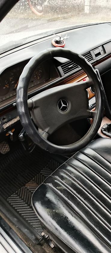 Mercedes-Benz: Mercedes-Benz W124: 1991 г., 2.5 л, Механика, Дизель, Седан — 3