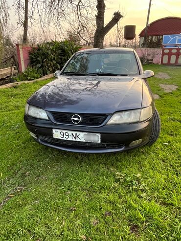 Opel: Opel Vectra: 2 l | 1997 il 414711 km Sedan — 1