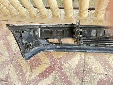 Bamperlər, buferlər: Ön, Mercedes-Benz Ceska 1996 il, Almaniya, Ünvandan götürmə — 3