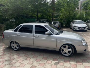 ВАЗ (ЛАДА): ВАЗ (ЛАДА) Priora: 2008 г., 1.6 л, Механика, Бензин, Седан