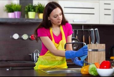 Marketinq, Reklam və PR: Ev qulluqçusu tələb olunur, 6/1, 1 ildən az təcrübə, Ayda 2 dəfə ödəniş