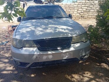 fiat masinlari qiymetleri: Daewoo Nexia: 1.5 l | 2011 il Sedan