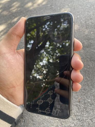 apple notebook: IPhone 11, 128 GB, Qara, Face ID — 6