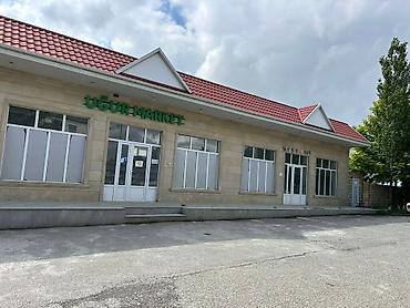 bine ticaret: Obyekt satılır. Aptek hal hazırda işləyir 300 azna icarəyə vermişəm — 5