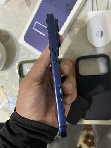 iphone 11 max: IPhone 17 Pro, Б/у, 256 ГБ, Синий, Кабель, 88 % — 8