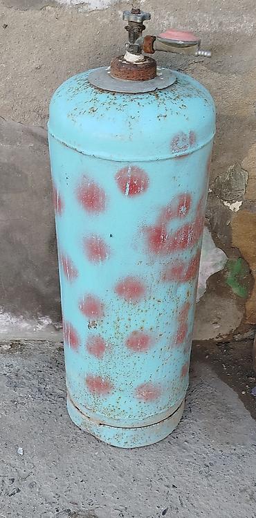 бак для воды в квартиру: Məhsul: Qaz balonu Təsvir: - Metaldan hazırlanmış silindr tipli — 1