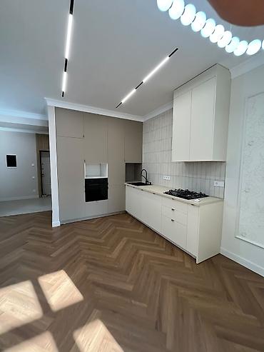 2 комнаты, 65 м², Ак-Кеме 4 этаж