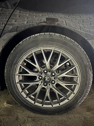 Диски: Литые Диски R 18 Honda, Комплект, отверстий - 5, Б/у — 3