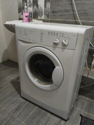 айфоны бу бишкек: Стиральная машина Indesit, Б/у, До 7 кг
