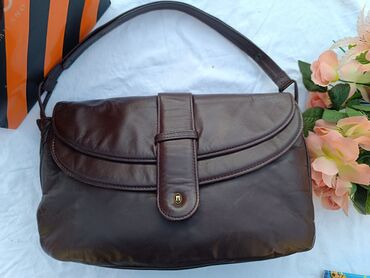 mona jakne: Elegant purse, Mona, Material: Leather