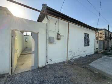 Həyət evləri və villaların satışı: Ramana qəs. 2 otaqlı, 60 kv. m, Kredit yoxdur, Yeni təmirli