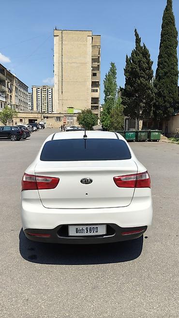 Avtomobil satışı: Kia Rio: 1.6 l | 2015 il Sedan — 2