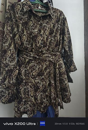 Повседневные платья: Лёгкая туника-платье в рубашечном стиле с запахом и длинным поясом. С — 9