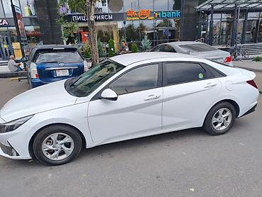 обмен кв: Hyundai Elantra: 2021 г., Седан — 8
