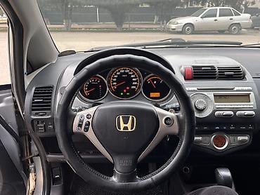 Honda: Honda Fit: 2008 г., 1.4 л, Автомат, Бензин, Хэтчбэк — 8