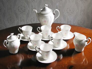 2696 oglasa | lalafo.rs: Rumunski porcelanski set * Nekorišćen * Odličan set za kafu/čaj