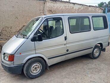 нива автомобиль: Ford Transit: 1991 г., 2 л, Механика, Бензин