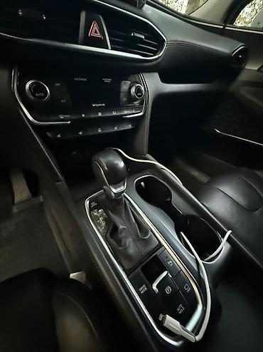 продажа внедорожников: Hyundai Santa Fe: 2018 г., 2 л, Автомат, Бензин, Универсал — 9