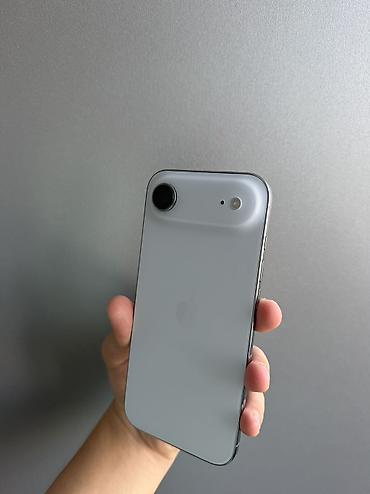 IPhone Air, Б/у, 256 ГБ, Голубой, Защитное стекло, Чехол, Коробка, В рассрочку, 100 %