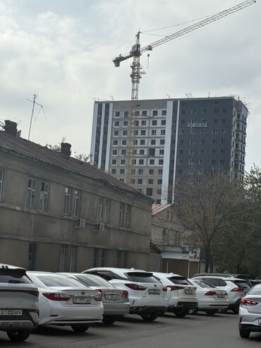 квартиры не дорогие: 1 бөлмө, 49 кв. м, Элитка, 10 кабат, ПСО (өзү оңдоп түзөтүп бүтүү үчүн)