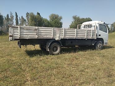 tap az ekskavator: Yükdaşıma üçün hidravlik bortlu tipper yük maşını - Kassa: Üç tərəfli — 4