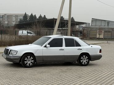 Mercedes-Benz: Mercedes-Benz W124: 1991 г., 2 л, Механика, Бензин, Седан — 8