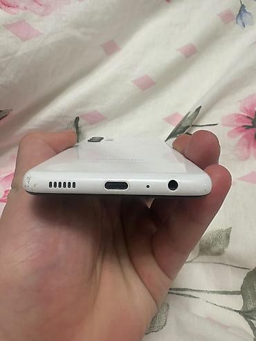 планшет сатылат: Samsung Galaxy A32, Колдонулган, 64 ГБ, түсү - Ак, 2 SIM — 1