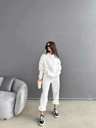 Gornji i donji deo: Full termo modeli
S M L
4300din
2 za 7500 na lalafo.rs — 1 Gornji i donji deo: Full termo modeli
S M L
4300din
2 za 7500 — 1