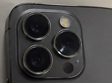 iphone 2 sim: IPhone 15 Pro Max, Б/у, 256 ГБ, Black Titanium, Зарядное устройство, Защитное стекло, Чехол, 100 % — 4