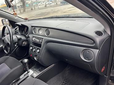 Mitsubishi: Mitsubishi Outlander: 2005 г., 2.4 л, Автомат, Газ, Универсал — 16