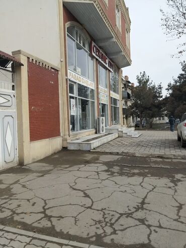 Бытовая химия: Dos 102 də mega store terefdə 4 mərtəbəli binanın 1 ci mərtəbəsi
