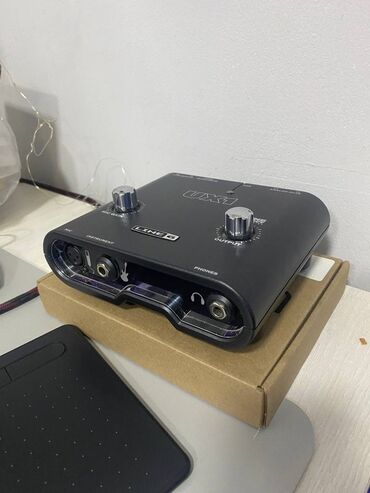 мониторы студийные: Аудиоинтерфейс Line 6 UX1 Описание: - Компактный USB‑аудиоинтерфейс
