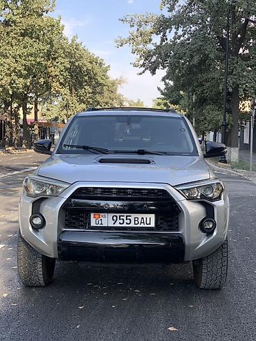 jeep compas: Toyota 4Runner: 2018 г., 4 л, Автомат, Бензин, Внедорожник — 2