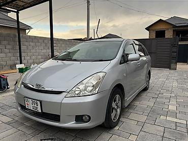 Продажа авто: Toyota WISH: 2003 г., 2 л, Автомат, Бензин, Универсал — 9