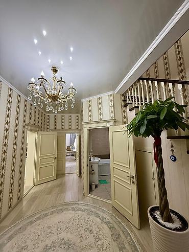 Долгосрочная аренда домов: 180 м², 5 комнат — 10